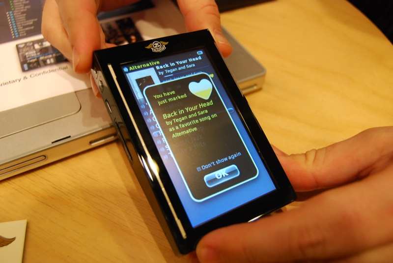 Illustration for article titled Slacker Portable Personalized Radio Player Video and Gallery